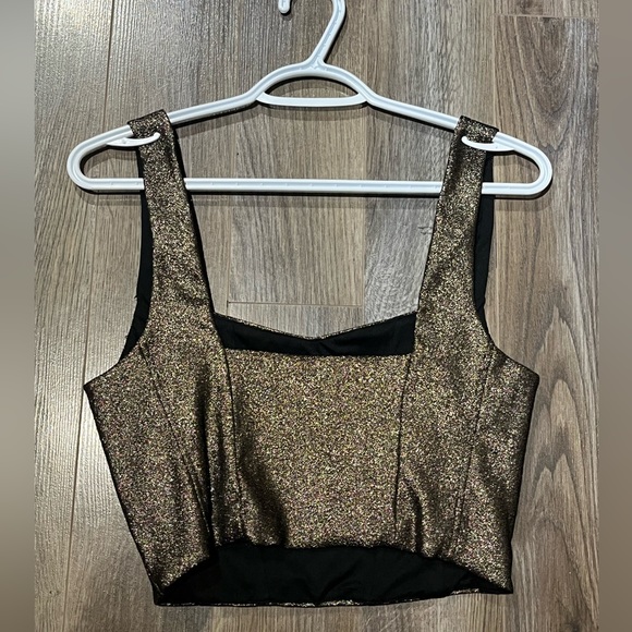 Dynamite Top - Picture 3 of 3